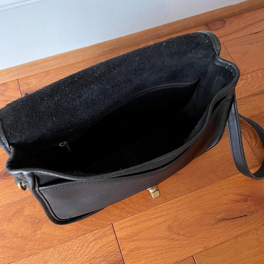 Vintage Coach Crossbody Bag - Picture 3 of 6